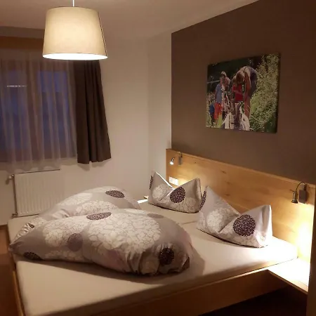 Lobenwein Apartament Pfunds